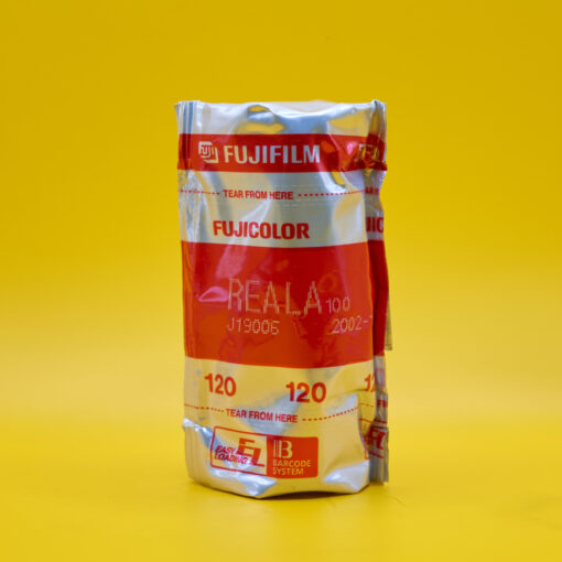 Fuji Reala 100
