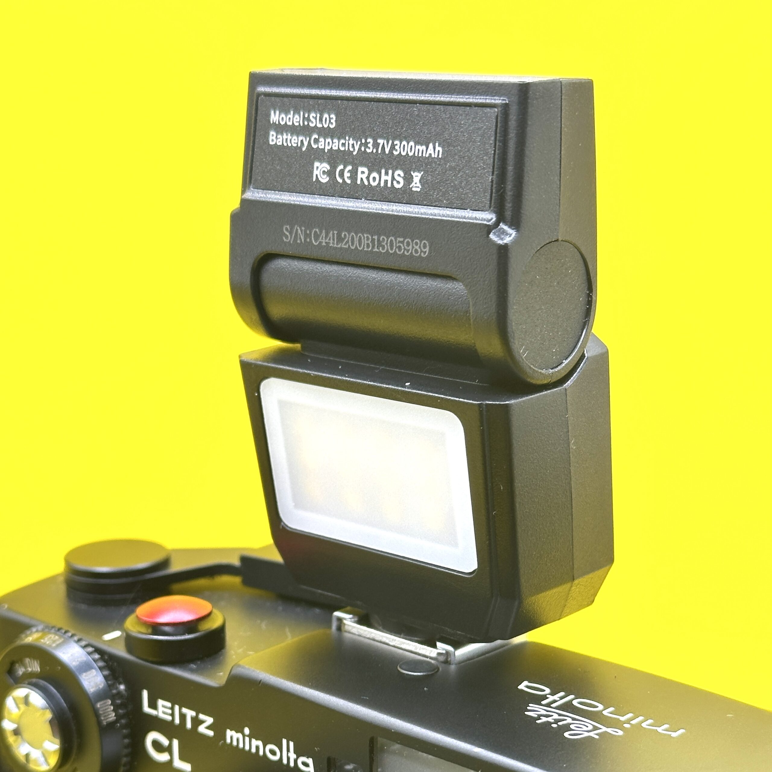 Compact Bounce Flash with LED, 6500K – Great for Fuji, Sony, Leica M Shooters - Image 6
