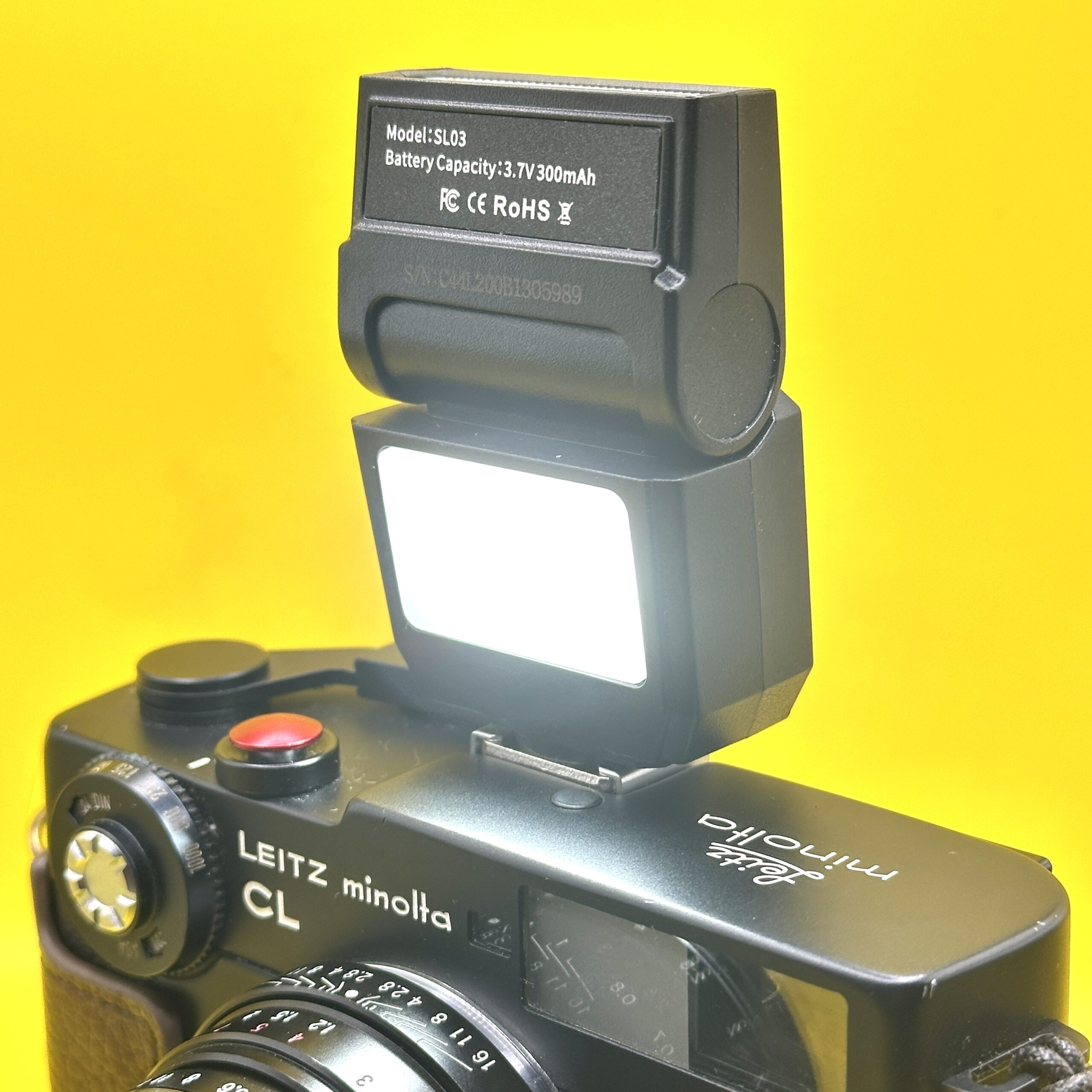 Compact Bounce Flash with LED, 6500K – Great for Fuji, Sony, Leica M Shooters - Image 5