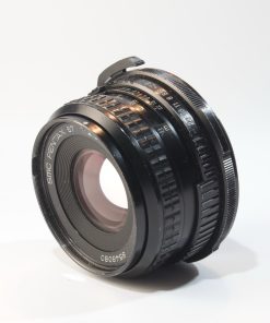 Alternative view of Pentax 67 90mm f/2.8 SMC Lens w/ Caps