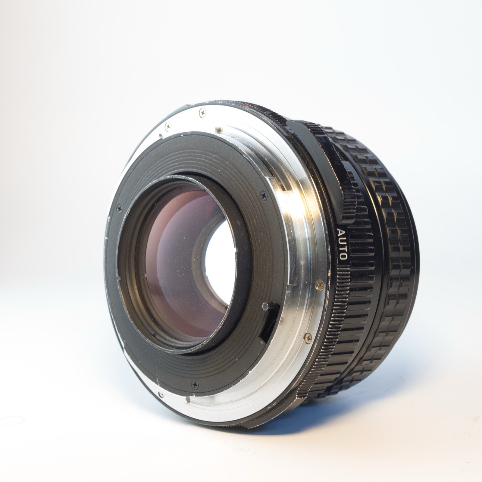 Pentax 67 90mm f/2.8 SMC Lens w/ Caps - Image 5