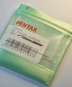 Alternative view of [MINT] Pentax 6x7 67 Focusing Screen for 6x7 | OEM | $125 |