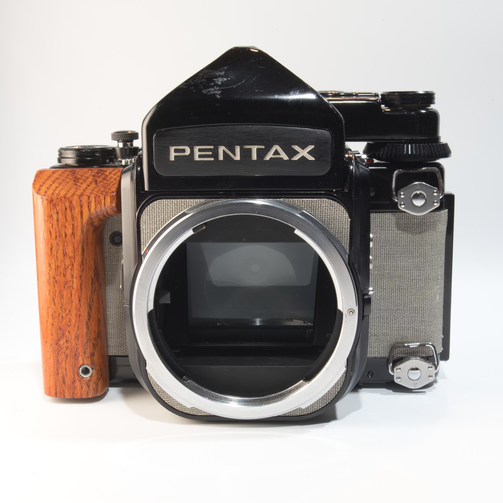 Alternative view of Pentax 67 Body Kit  – Prism + AE Prism + WLF – Custom Wood Grip – CLA 2022